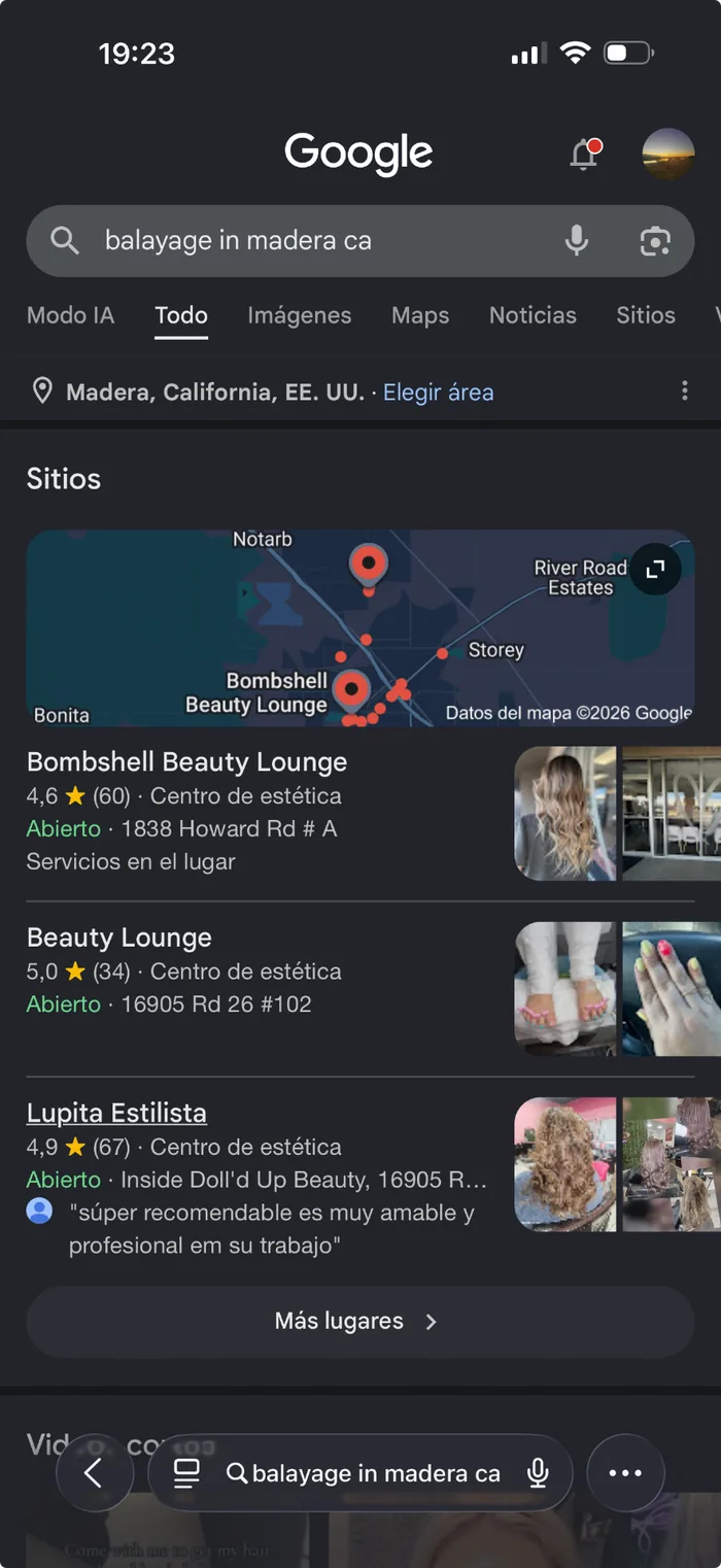 Captura de Google mostrando a Lupita Estilista en el Top 3 - Búsqueda: balayage